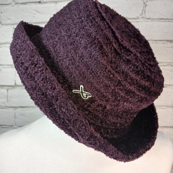 BETMAR NEW  YORK VINTAGE BUCKET STYLE HAT TURNED RIM WOMENS  EGGPLANT - Picture 1 of 6